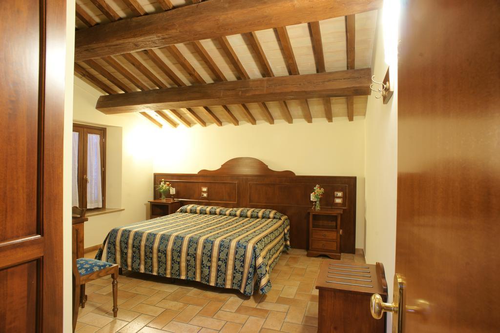 Albergo La Rocca Asís Habitación foto